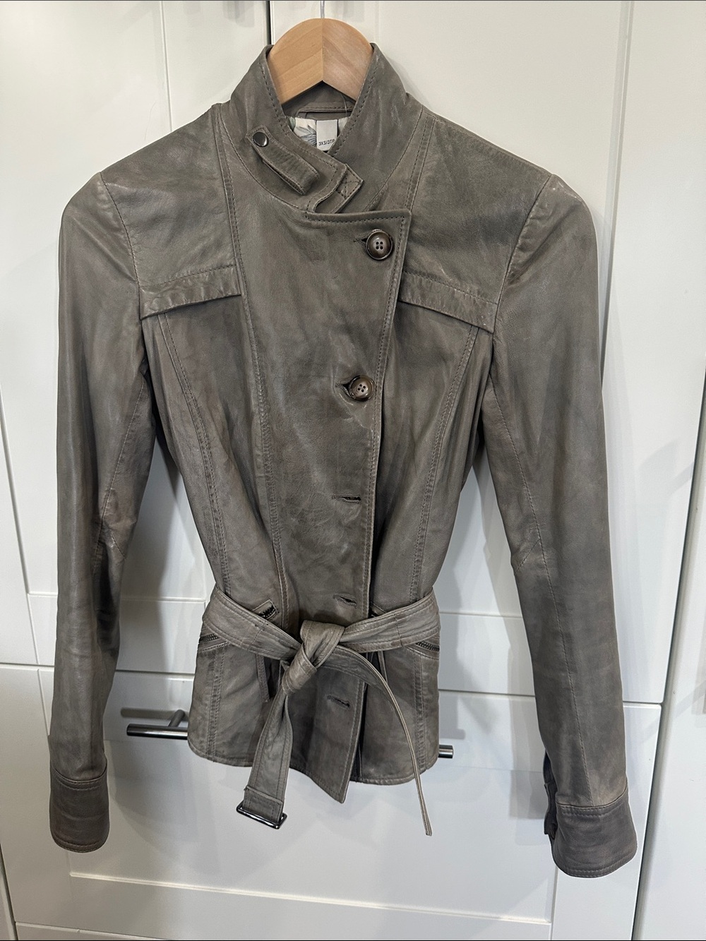 Womens Danier Gray Leather Button-Front Jacket.